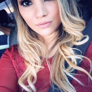 Meet your Posher, Nadia